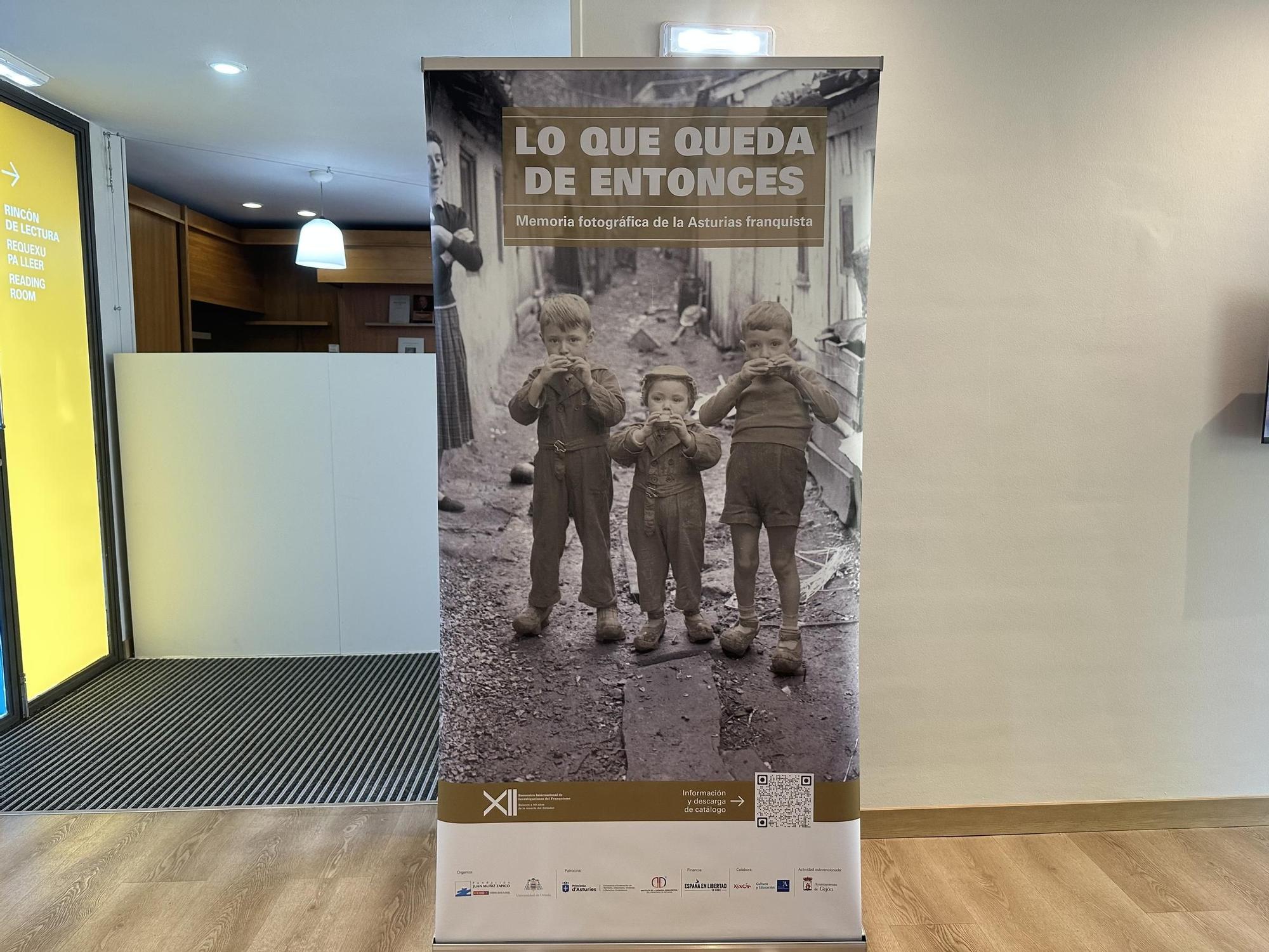 Así fue la inauguración de “Lo que queda de entonces”, una memoria fotográfica a la Asturias franquista