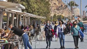 El País Valencià paga falques en ràdios perquè els madrilenys no hi vagin per Pasqua