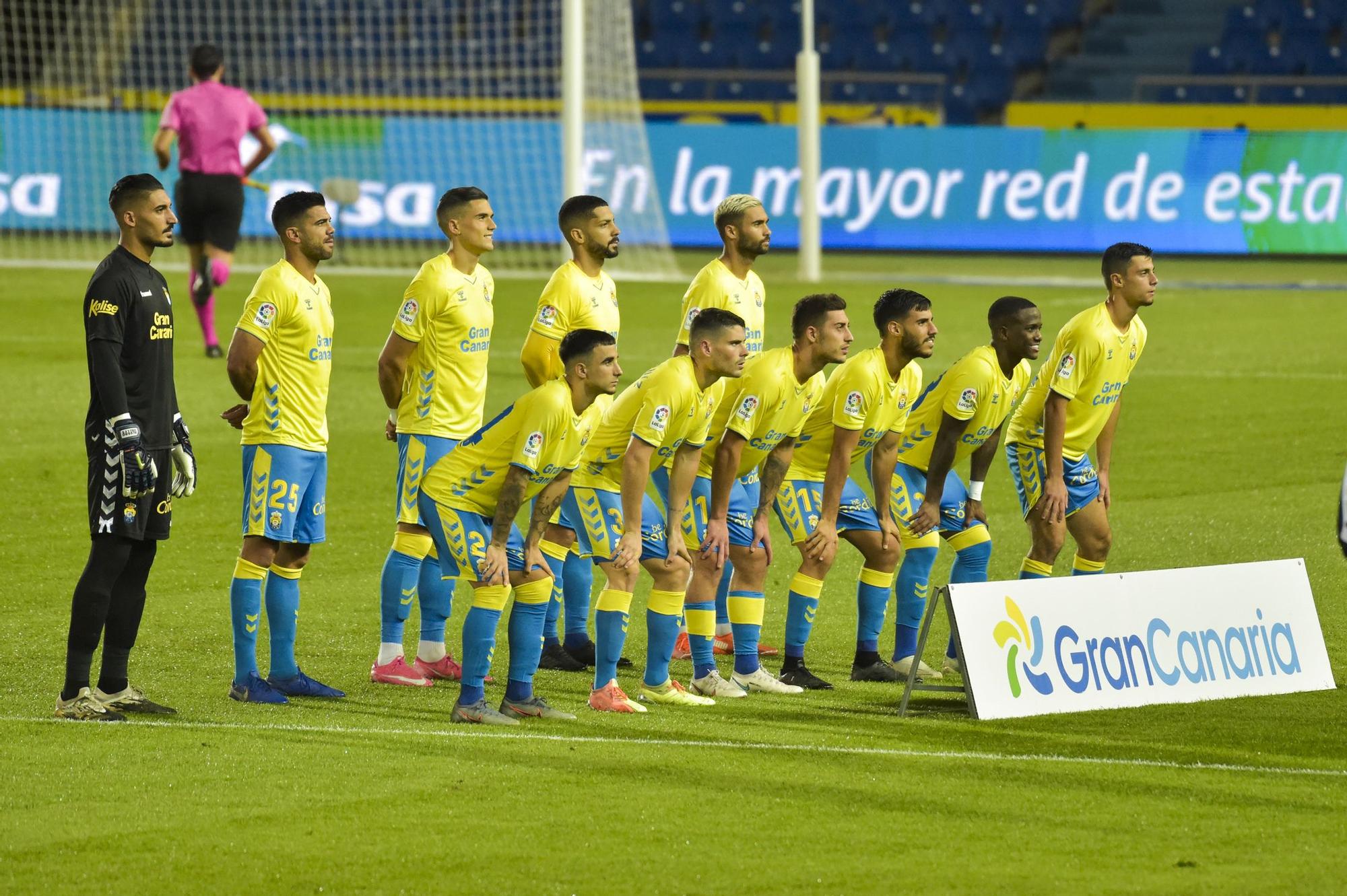 El partido del derbi UD Las Palmas - CD Tenerife, en imágenes