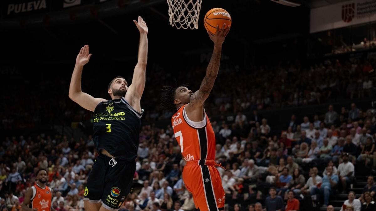 Chris Jones, ante Dreamland Gran Canaria