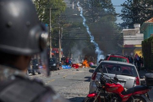 POLIC?A DISPERSA PRIMERA PROTESTA EN D?A INAUGURAL DEL MUNDIAL EN SAO PAULO