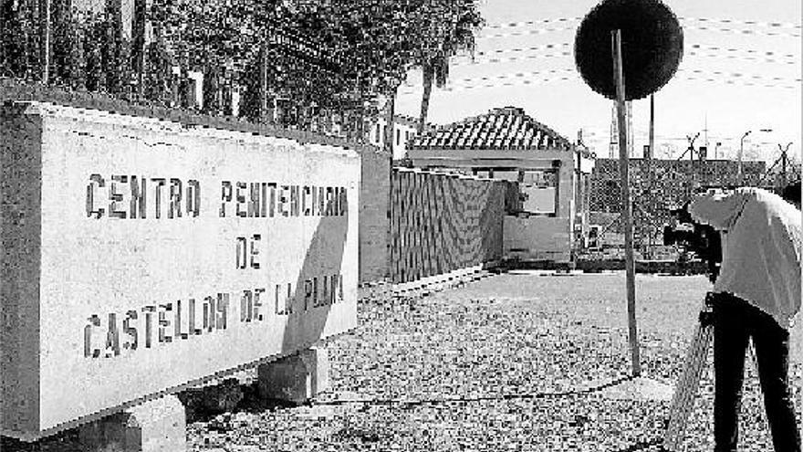 Puerta de entrada a la cárcel de Castelló situada en la carretera de l&#039;Alcora.