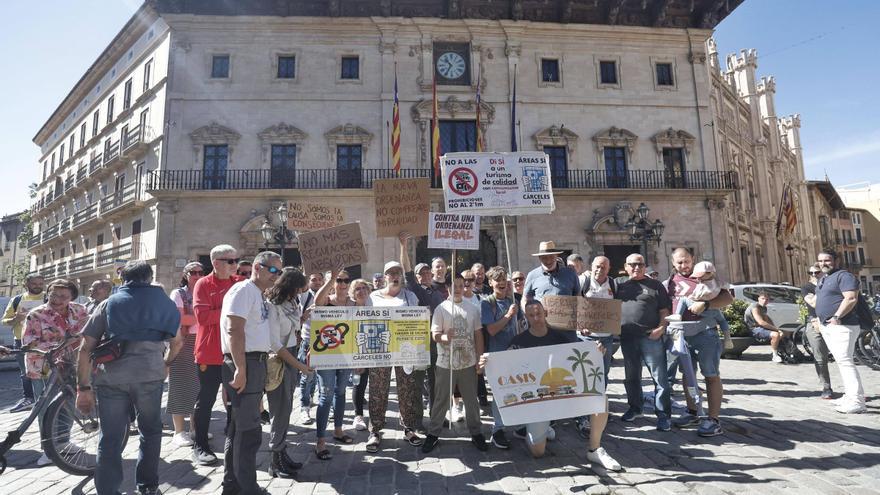 Wohnungsnot auf Mallorca: Camper protestieren gegen geplante Strafen