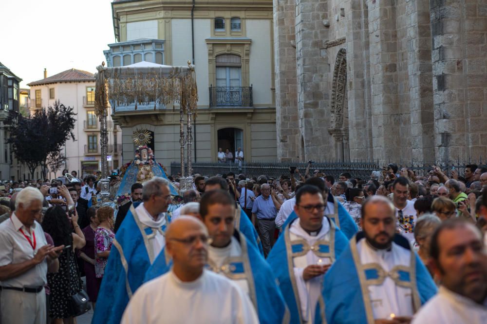 Procesion virgen del Tránsito