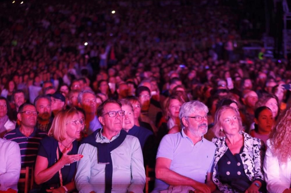 Tom Jones hace rugir Vigo