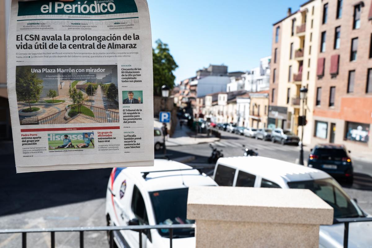 CACERES REPORTAJE REFORMA PLAZA MARRON