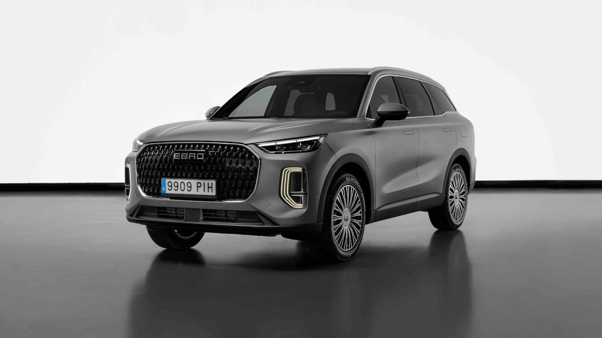 Ebro S900 gana enero, y arranca la votación de febrero con Lexus ES, Toyota RAV4 y Opel Astra