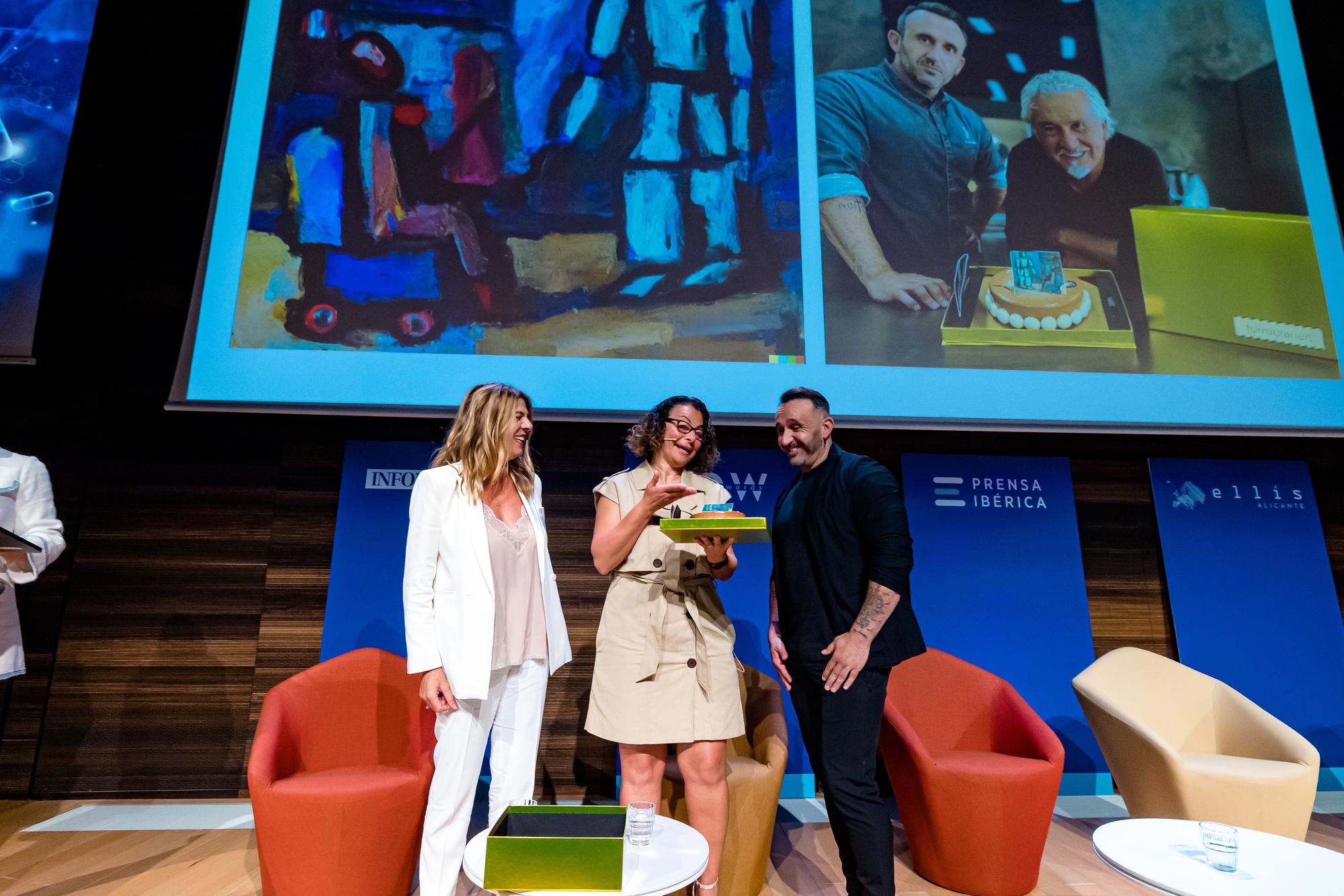 Esperanza Navarro, Lama Nachman y Jacob Torreblanca.