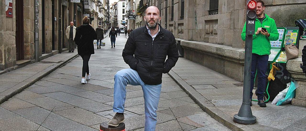 Pérez Jácome, instantes antes de solicitar la bajada de los bolardos del Casco Viejo.    | // I.OSORIO