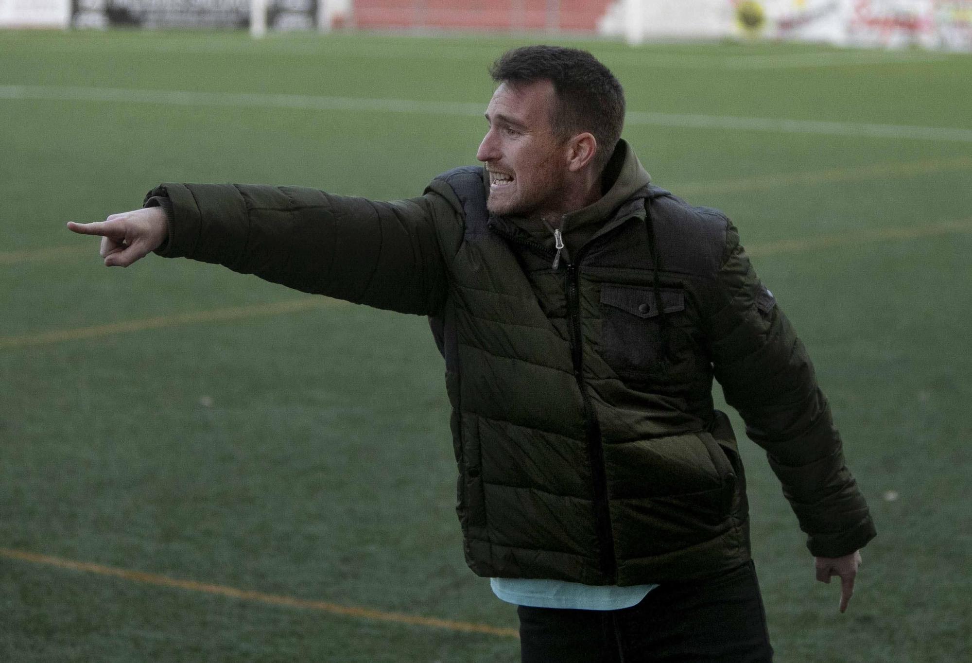 Empate entre el Atlético Saguntino y el CD Acero, en un inusual  derbi, con el Saguntino como local en el Fornás.