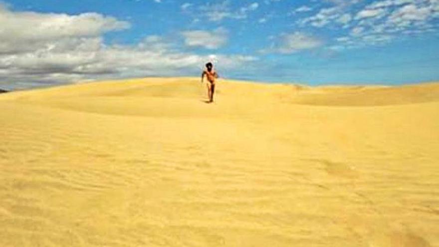 Una de las primeras escenas en las dunas de Maspaloma.