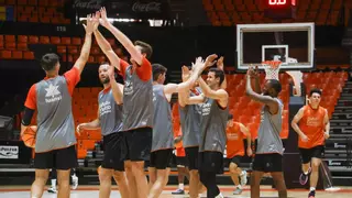 Nuevos dorsales en el Valencia Basket 2024-25