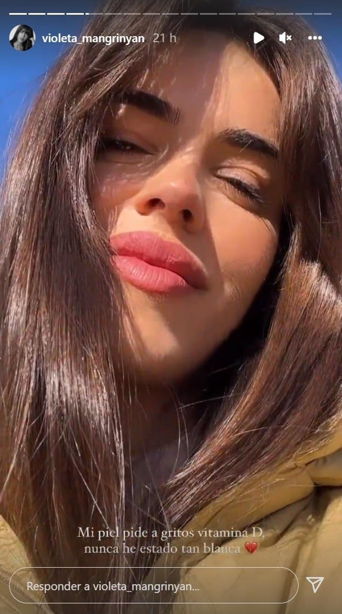 Violeta en sus historias de Instagram