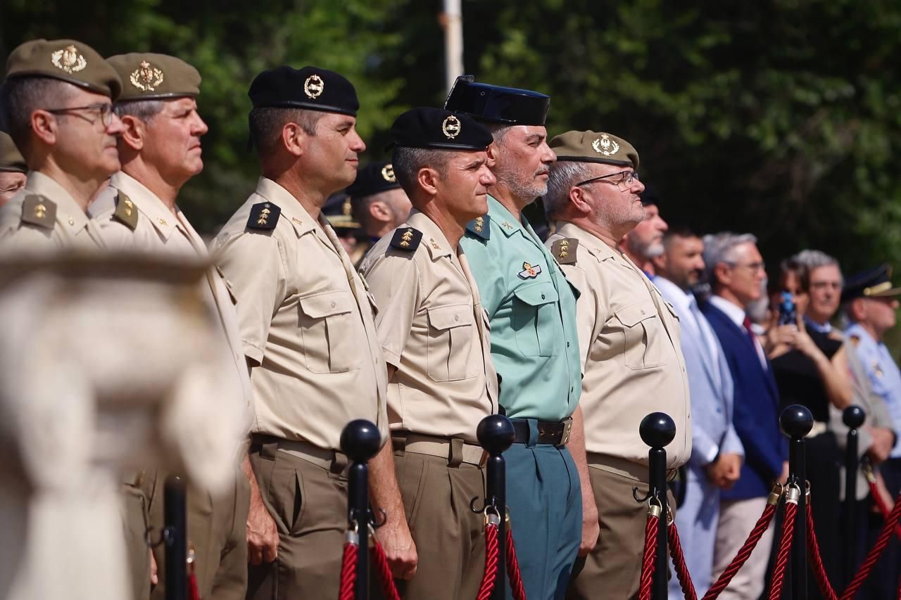 La BRI X celebra su 40º aniversario con una parada militar