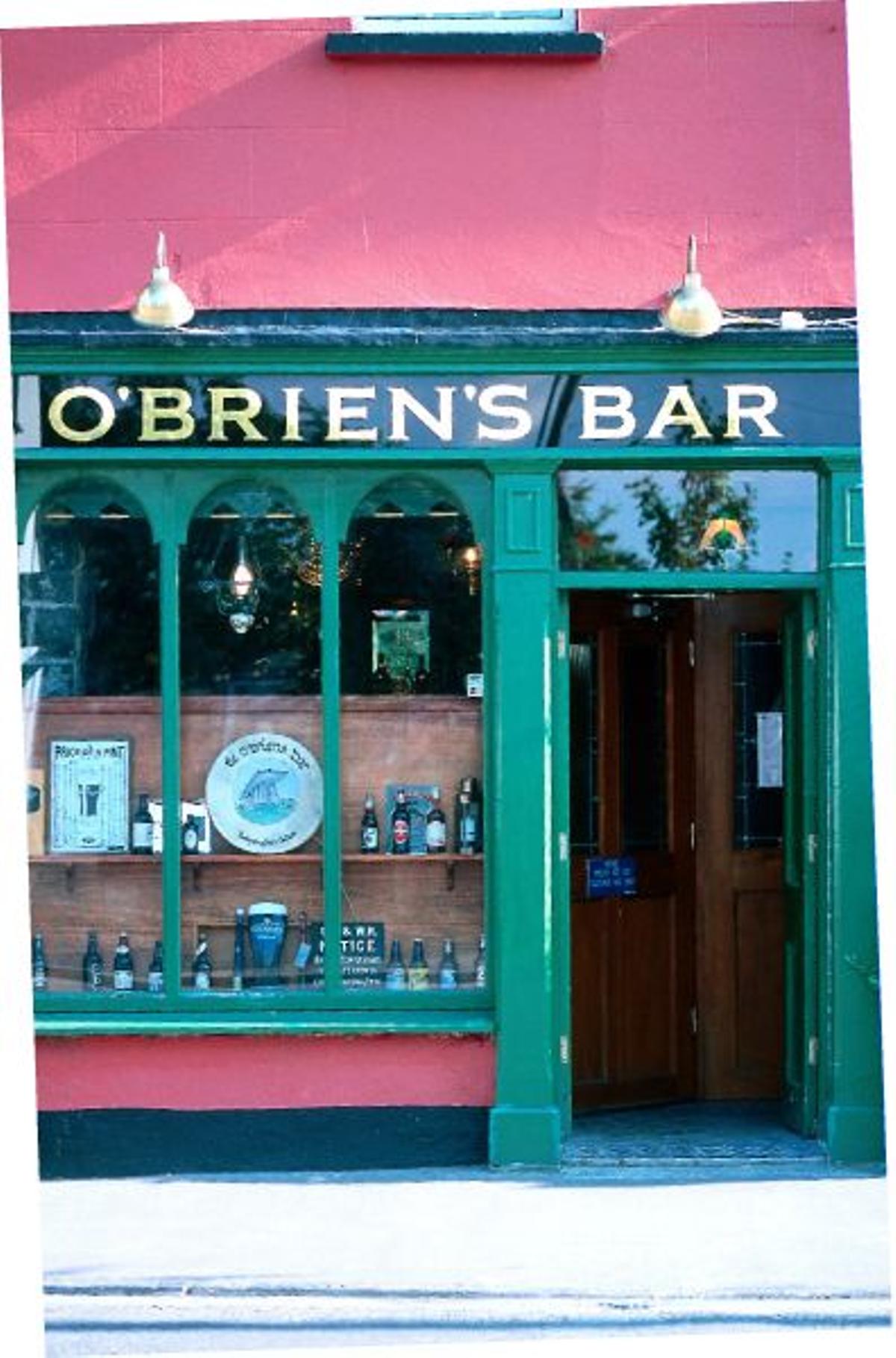 El centro histórico de Limerick se puede recorrer a pie. Tiendas, pubes, restaurantes... Todo queda