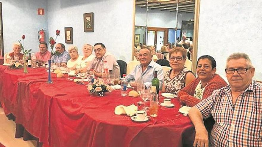 Comida de convivencia para celebrar las fiestas patronales