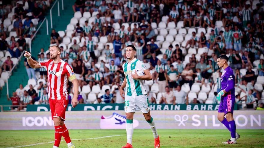 Seis meses después, el Córdoba CF vuelve a quedarse a cero en El Arcángel