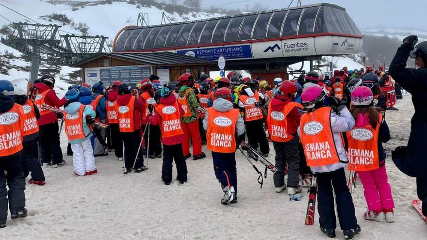 La rebaja de restricciones impulsa la Semana Blanca en las estaciones asturianas