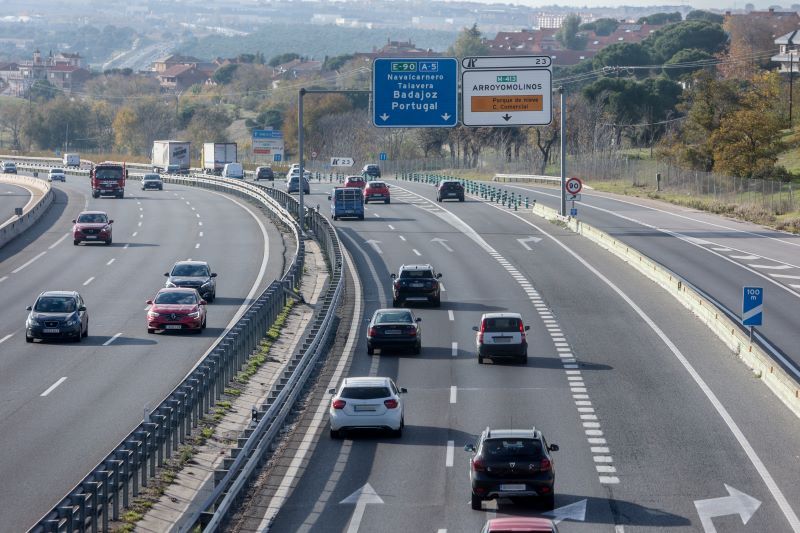 Imagen de archivo de la circulación en la autovía de Extremadura, la A5, durante una operación salida.