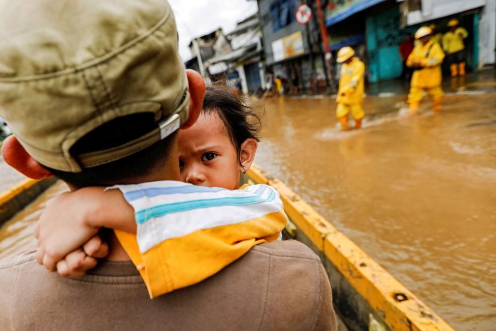 Al menos 16 muertos por las inundaciones en Indonesia