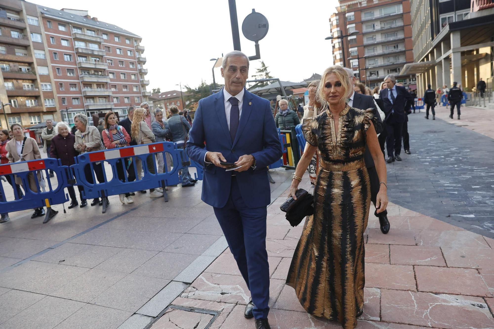 EN IMÁGENES: La Familia Real asiste en Oviedo al concierto de los premios "Princesa de Asturias"