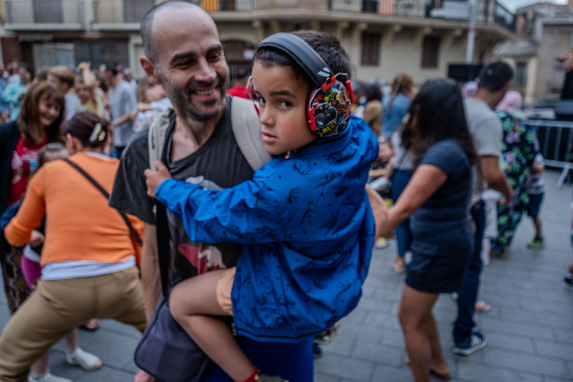 La revetlla i la flama del Canigó arriben a Manresa