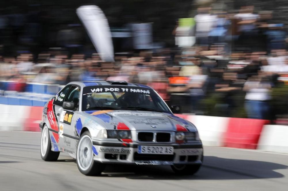 El olor a gasolina se apodera de O Castro con el Rallye Rías Baixas