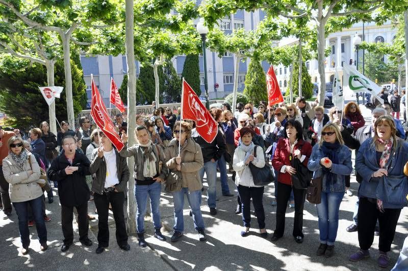 Fotogalería de la protesta de las limpiadoras frente a la DGA