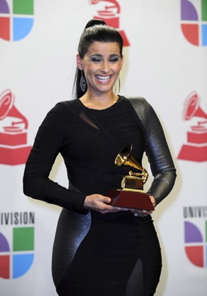Nelly Furtado se hace con el Grammy al mejor álbum vocal pop femenino.