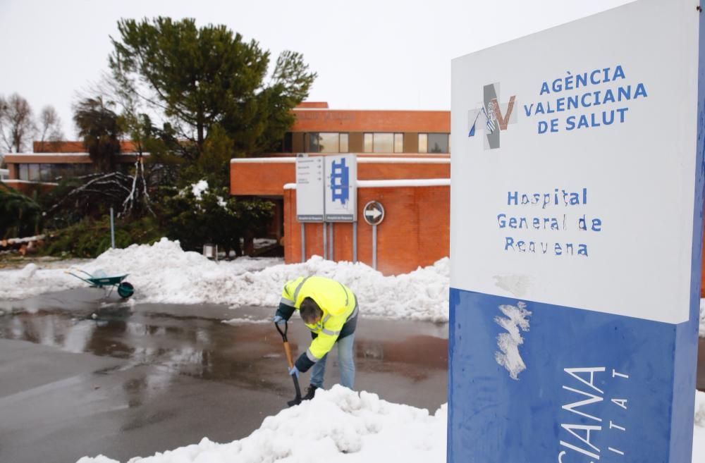 Efectos del temporal de nieve en Requena