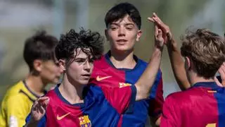 Byron Mendoza lidera el 11 ideal de La Masia