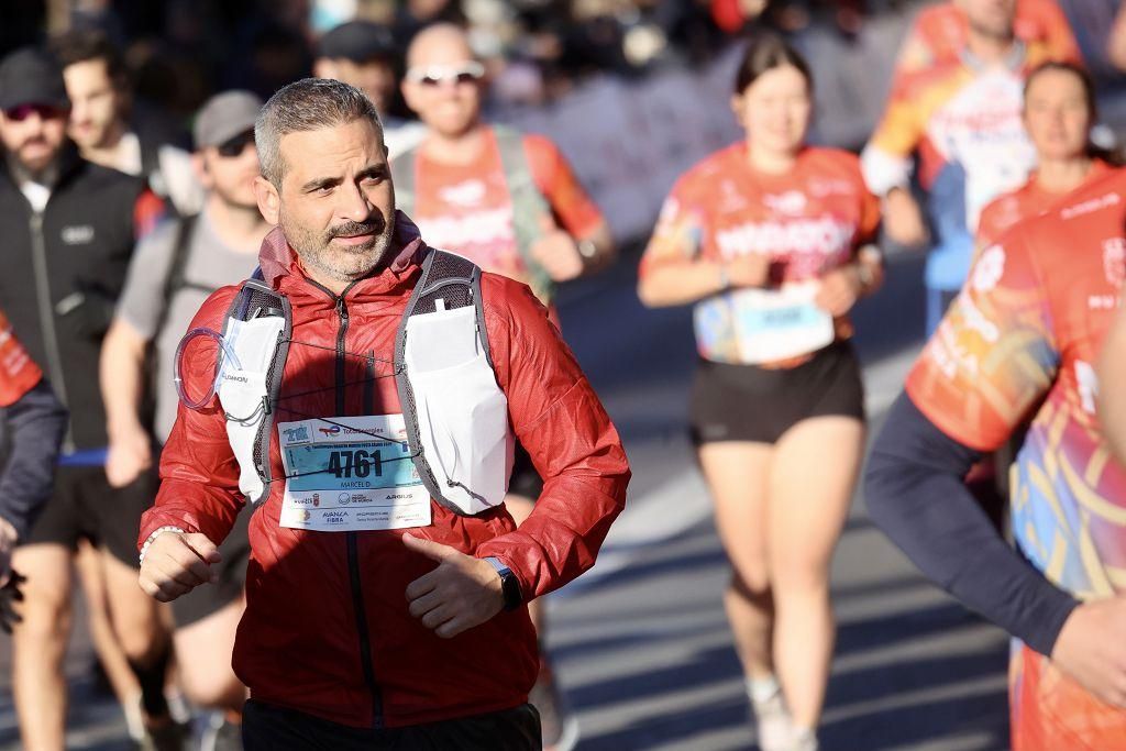 Las mejores imágenes de la TotalEnergies Maratón Murcia Costa Cálida