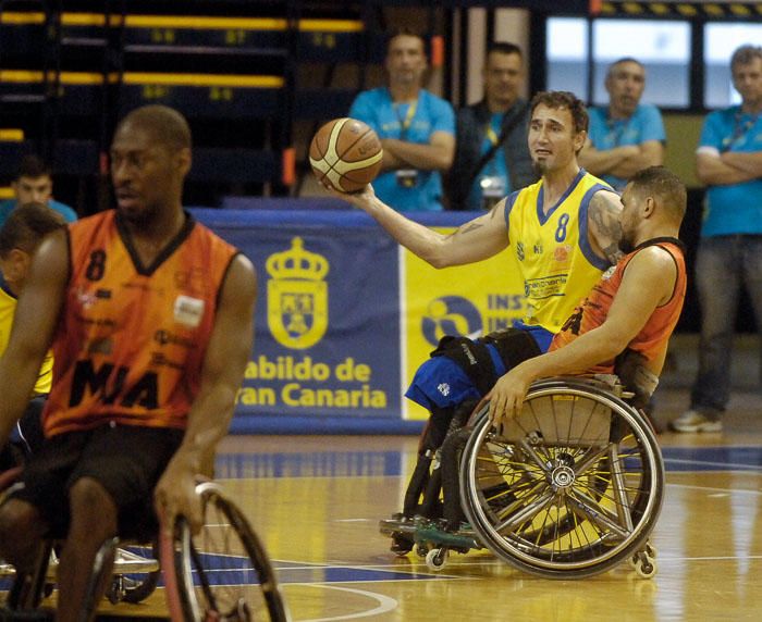 BALONCESTSO SILLA DE RUEDAS GRANCANRIA-CANTU