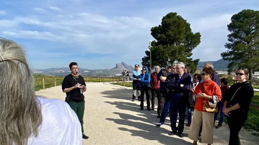 Visita guiada en los Dólmenes de Antequera.