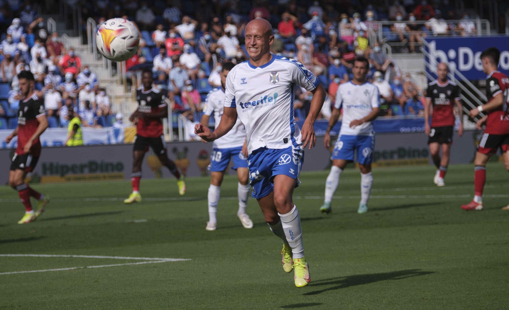 Encuentro entre el CD Tenerife y el Mirandés