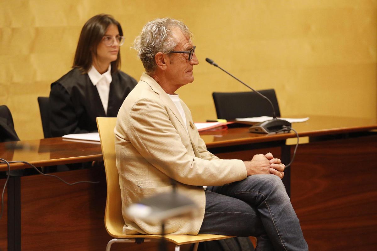 Judici al professor de bateria de Quart