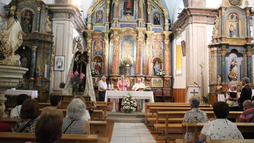 Trefacio procesiona con la Virgen del Carmen