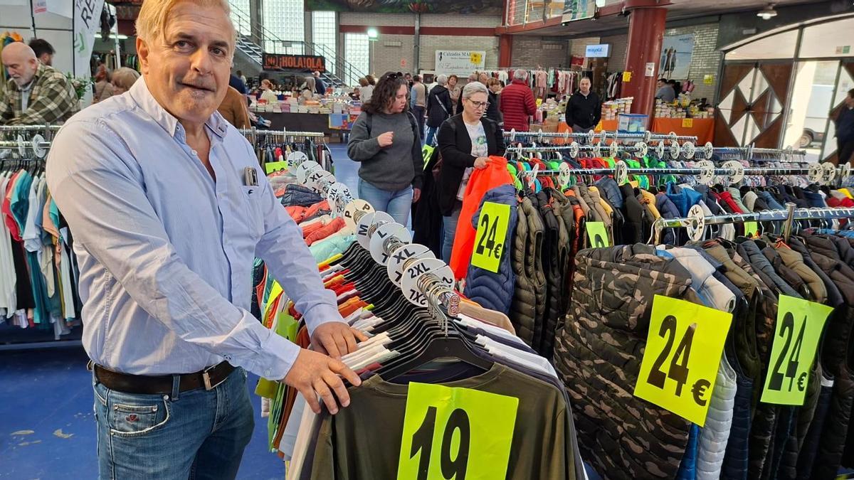 En imágenes: Las oportunidades llenan el recinto ferial de Vegadeo