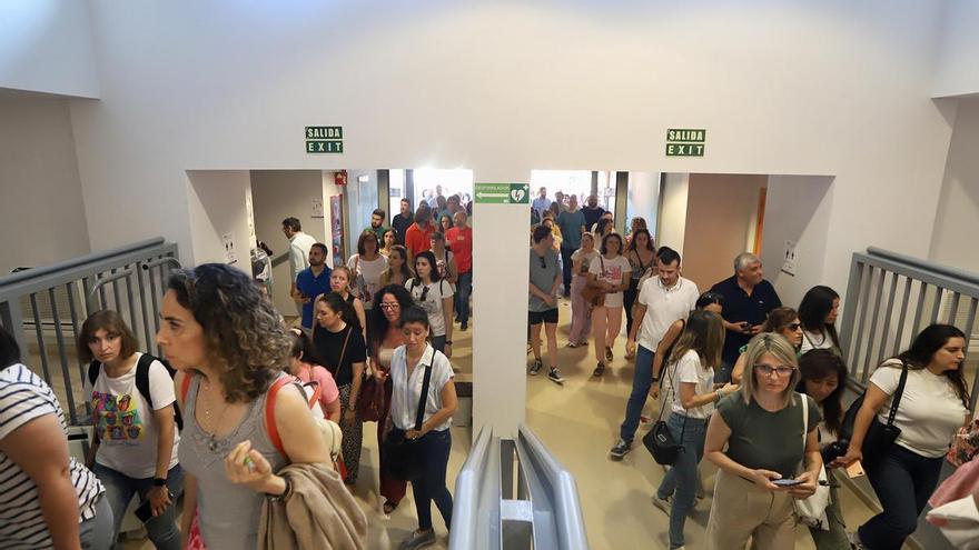 El Ayuntamiento de Córdoba rectifica el listado de aprobados de las 83 plazas de auxiliar administrativo