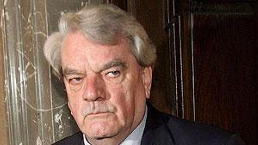 La Plataforma Antifascista denuncia la presencia en Zaragoza del historiador nazi David Irving