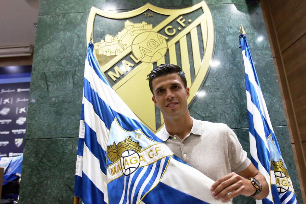 El delantero canario llega a La Rosaleda para acabar con la falta del gol del equipo en los últimos encuentros de preparación