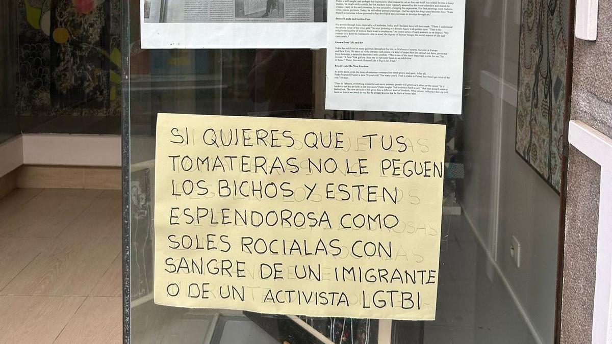 Éste es el cartel que ha provocado la polémica y que ya ha sido retirado