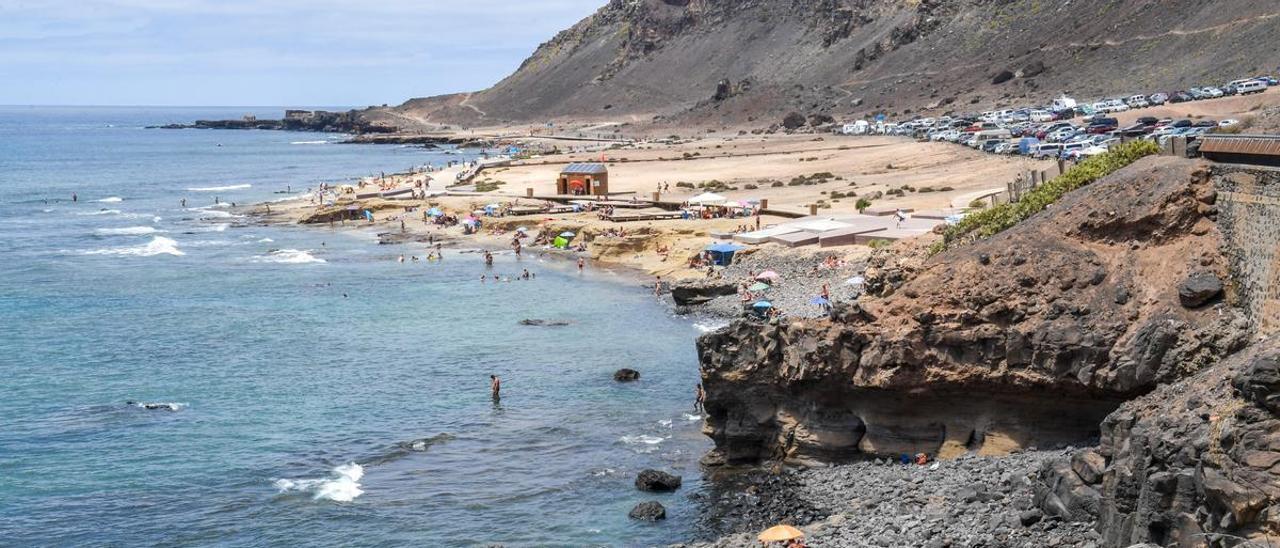 Vista general de la playa de El Confital.