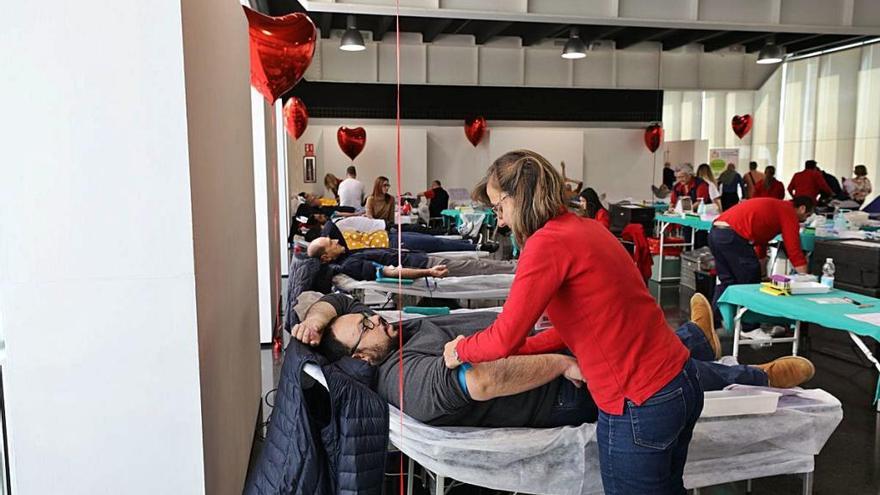 La donación de sangre ayer fue multitudinaria.