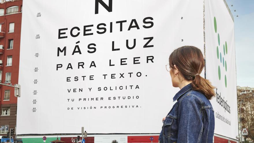 Las lentes incorporan monturas de marca y diseños exclusivos de Roberto Torretta, Scalpers o Lodi, entre otros