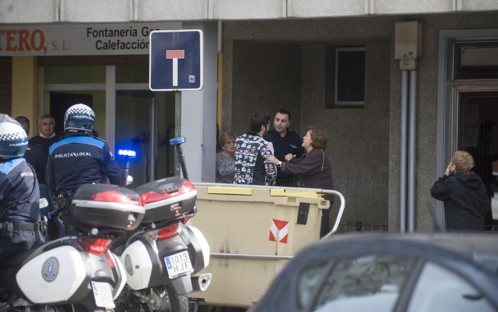 El fuego se generó en el décimo piso del número 7 de la calle Ría do Burgo y no hay heridos