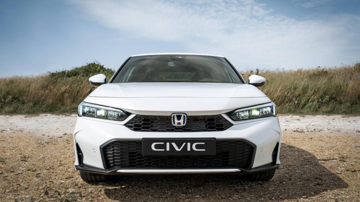 Honda Civic eHEV 2026