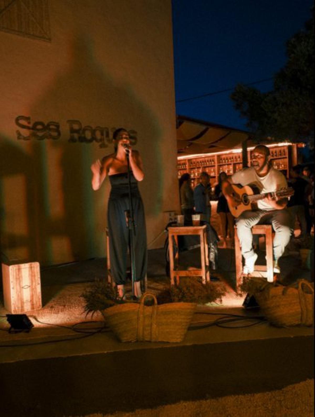 La música protagoniza las noches.