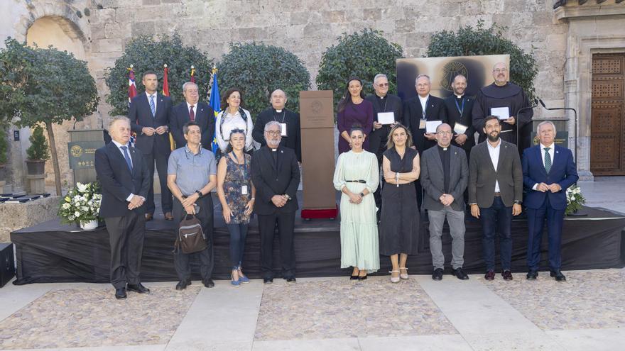 Caravaca de la Cruz cede el testigo a Santiago de Compostela para 2026