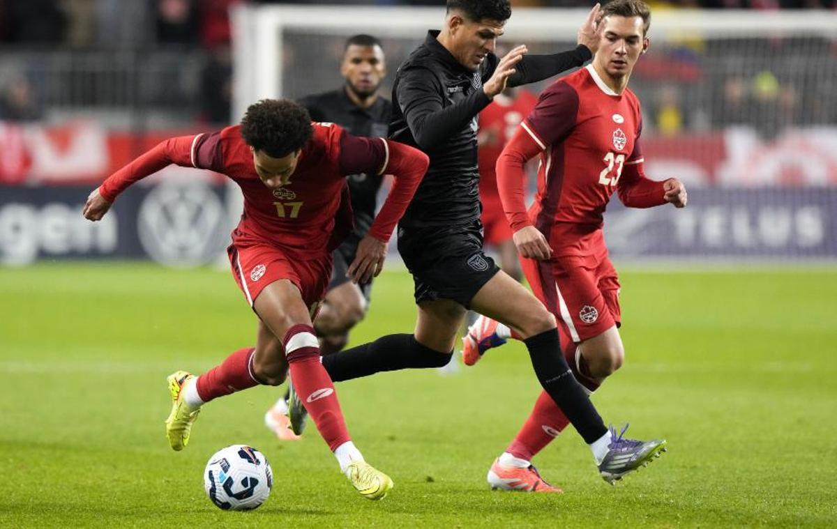 Buchanan, en una acción del partido con Canadá.